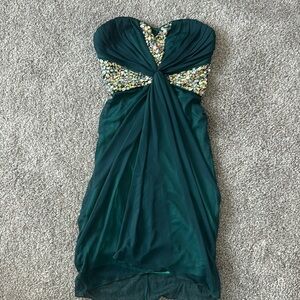 Green cocktail dress size small EUC